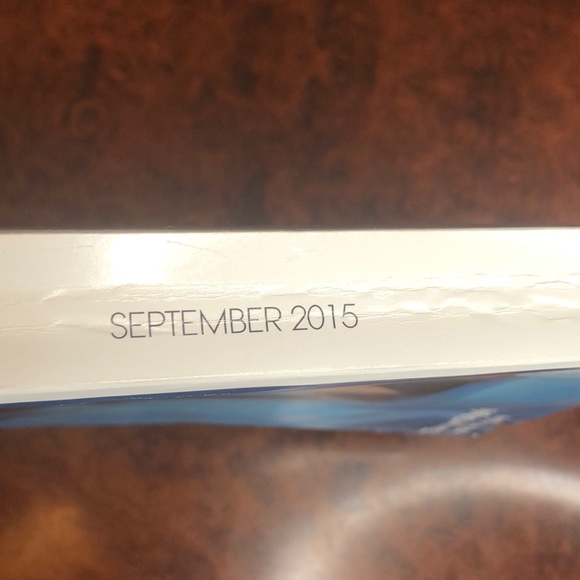 VOGUE September 2015 Beyoncé Cover Magazine - Picture 3 of 16